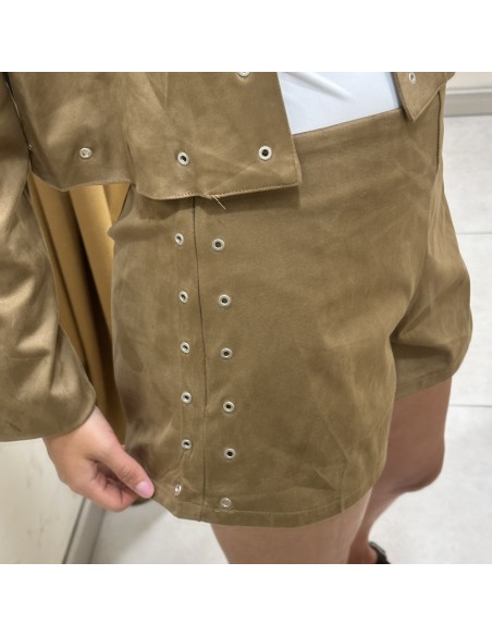 SHORT ANTELINA