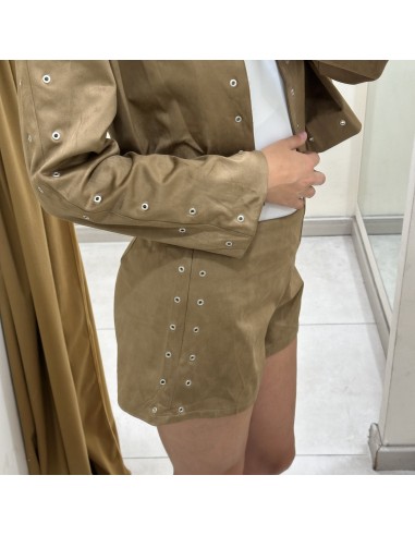 SHORT ANTELINA