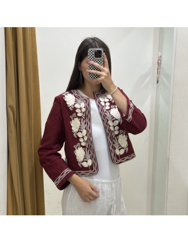 CHAQUETA BORDADA