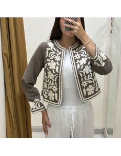 CHAQUETA BORDADA