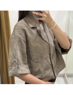 CHAQUETA BORDADA 2