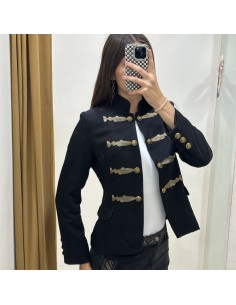 CHAQUETA BOTONES 2