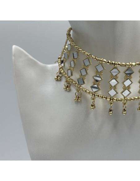 CHOKER