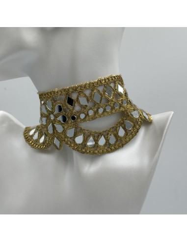 CHOKER