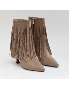BOTAS DE FLECOS 2